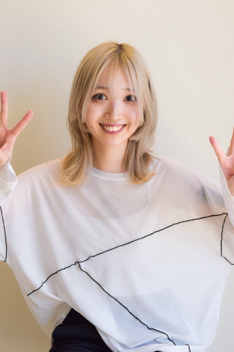 峯崎　葵
